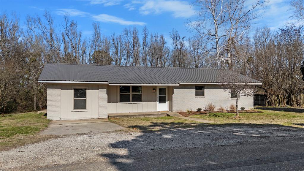 47 Gypsum Valley Drive