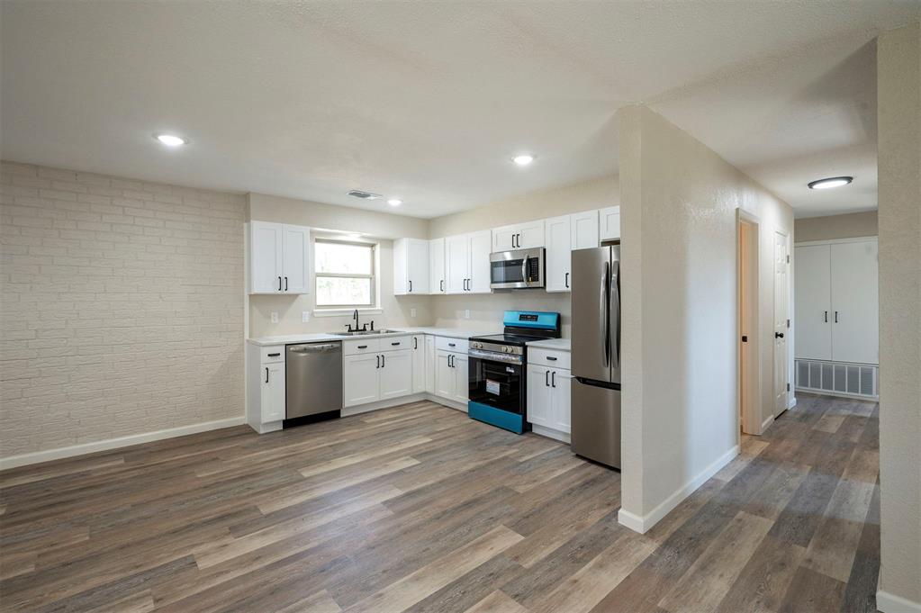 47 Gypsum Valley Drive