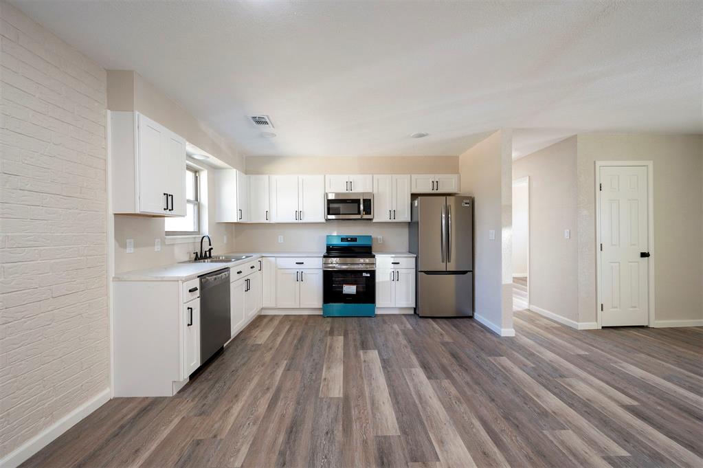 47 Gypsum Valley Drive