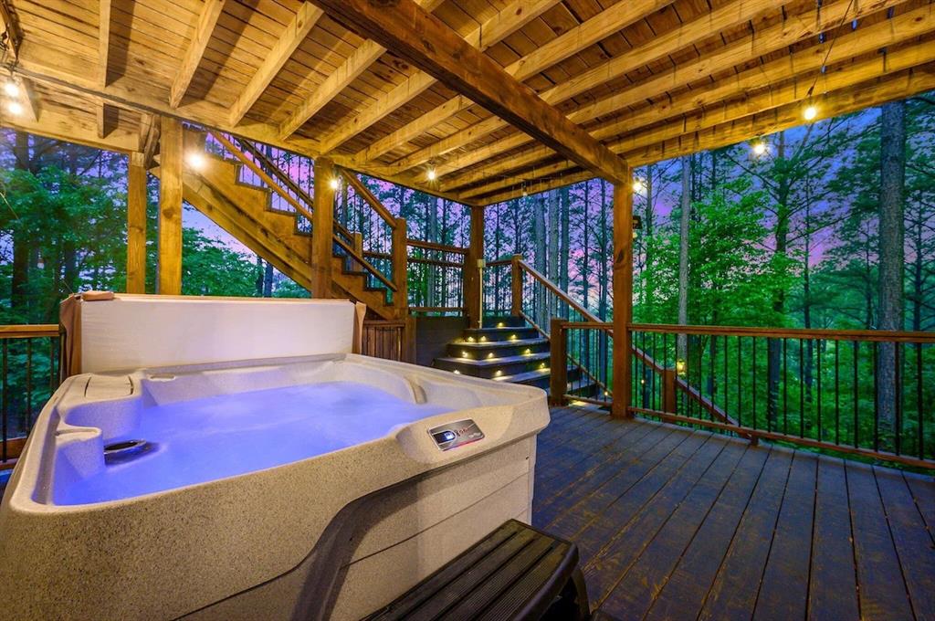 199 Gnarly Maple Trail