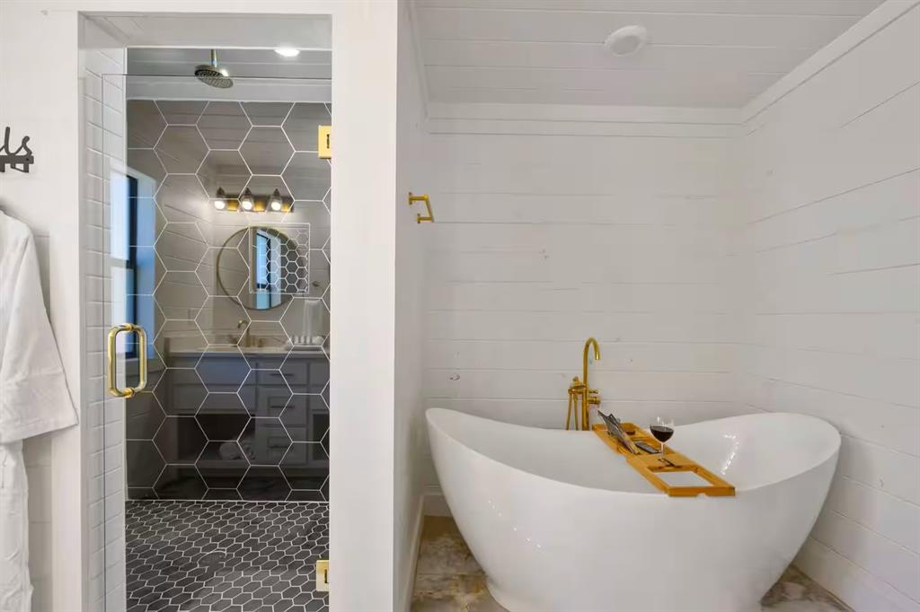 274 E Eagle Mountain Trail