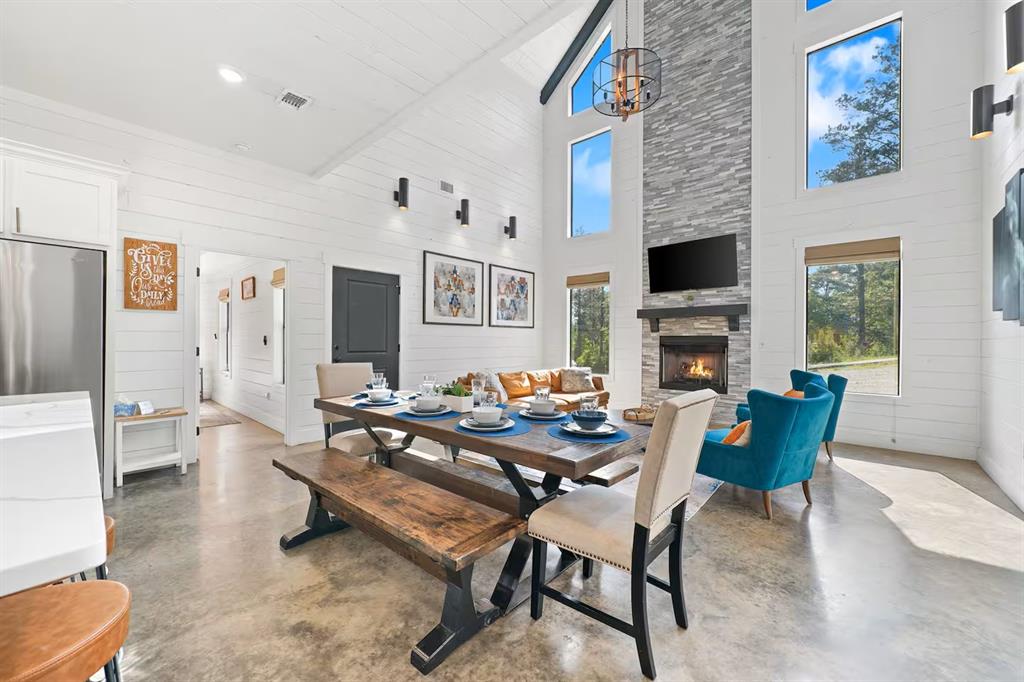 274 E Eagle Mountain Trail