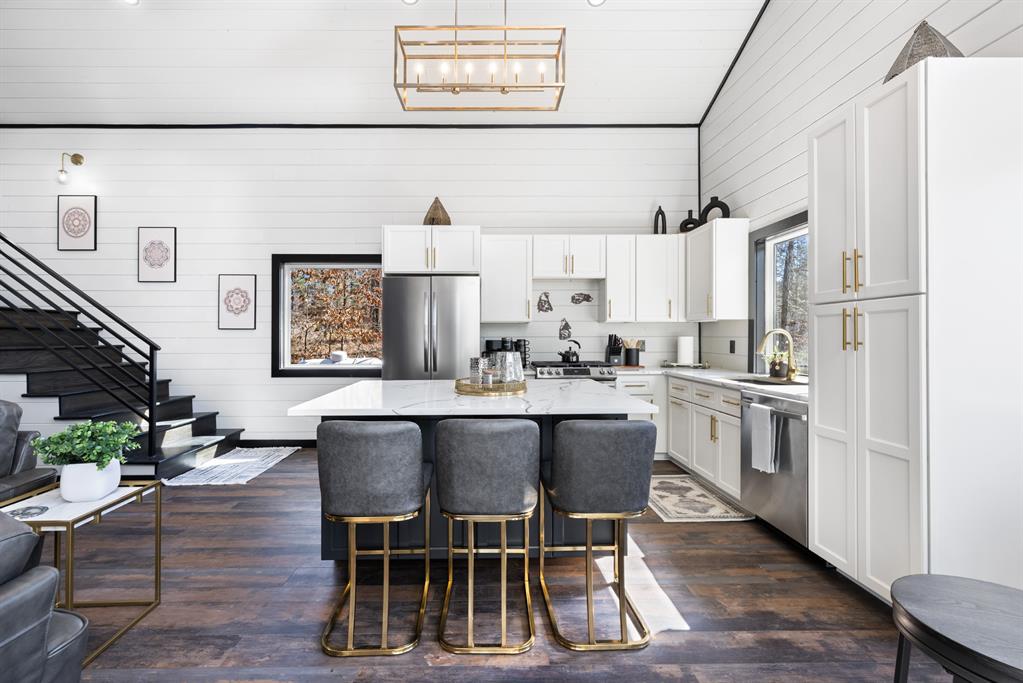 84 W Buggy Pine Trail