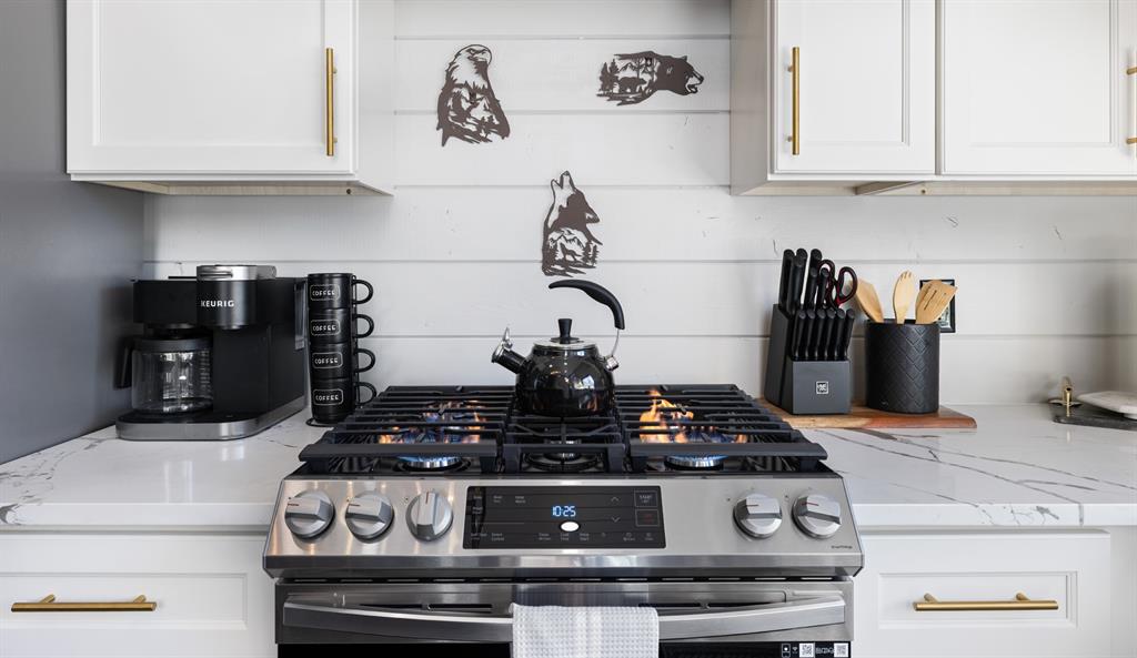 84 W Buggy Pine Trail