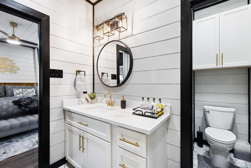 84 W Buggy Pine Trail