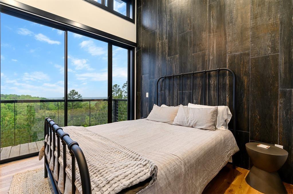 157 Woodland Bluff Trail