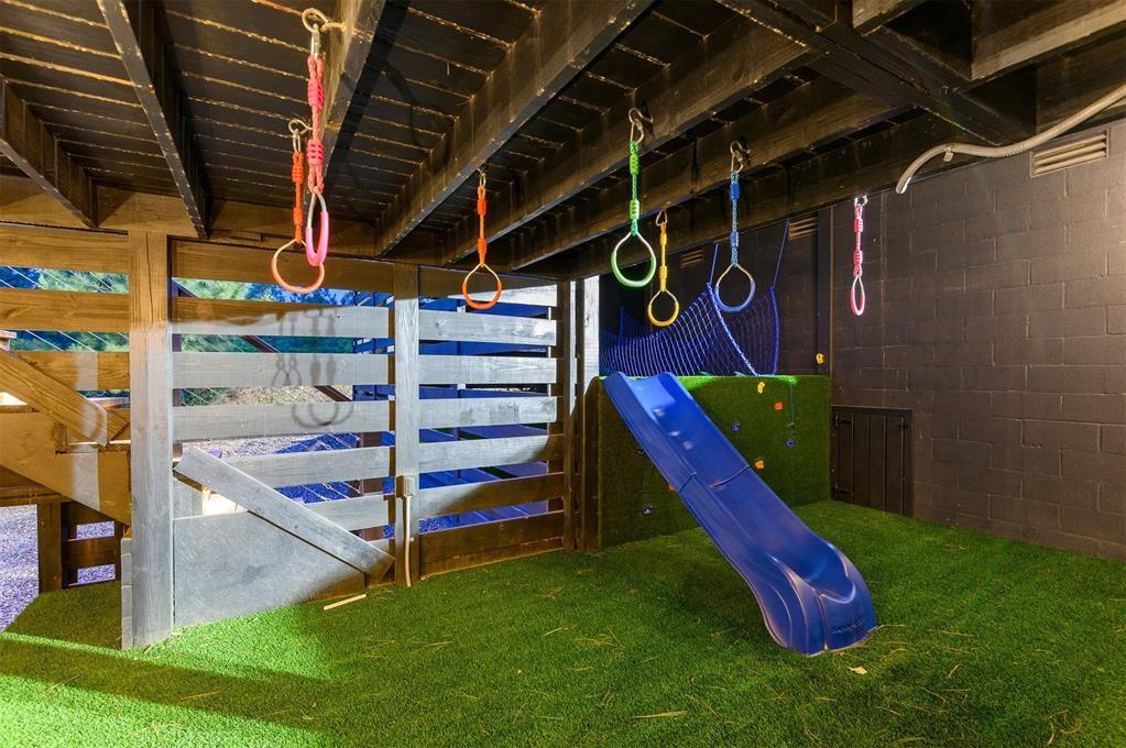 157 Woodland Bluff Trail