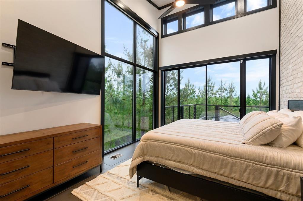 157 Woodland Bluff Trail