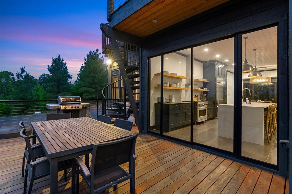 157 Woodland Bluff Trail