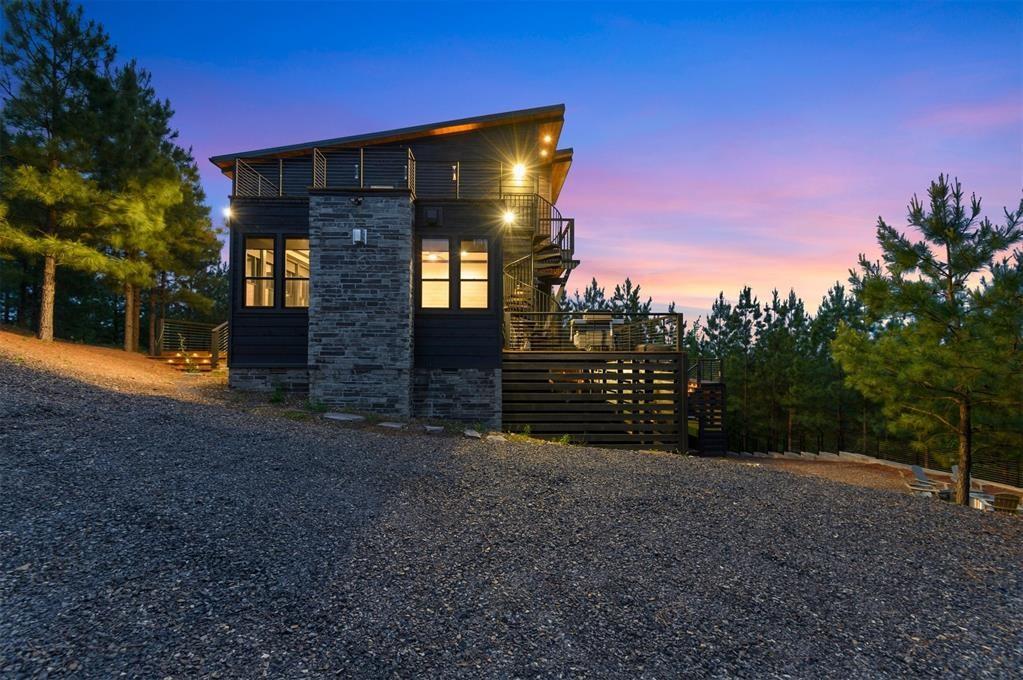 157 Woodland Bluff Trail