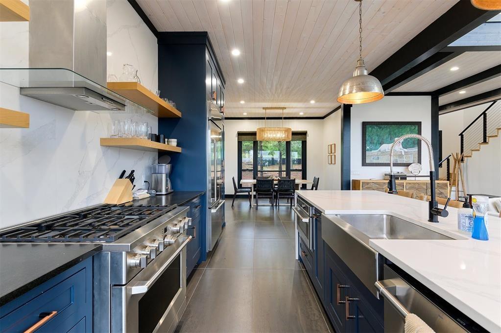 157 Woodland Bluff Trail