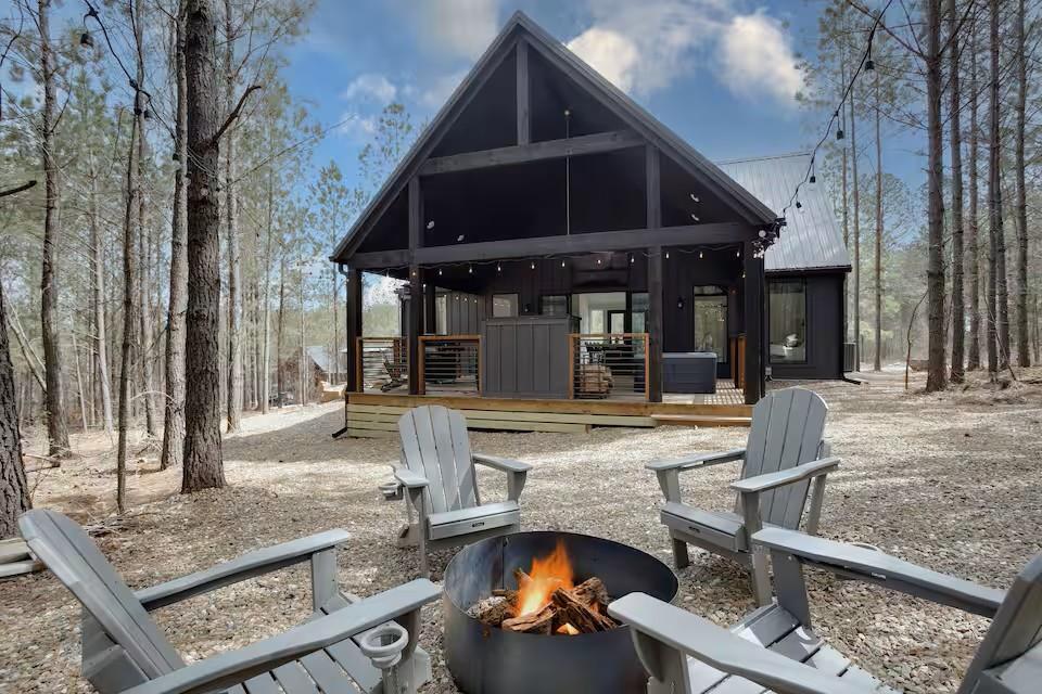 1115 Sugarberry Trail