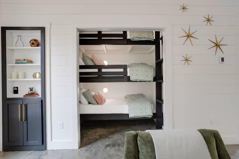 1115 Sugarberry Trail