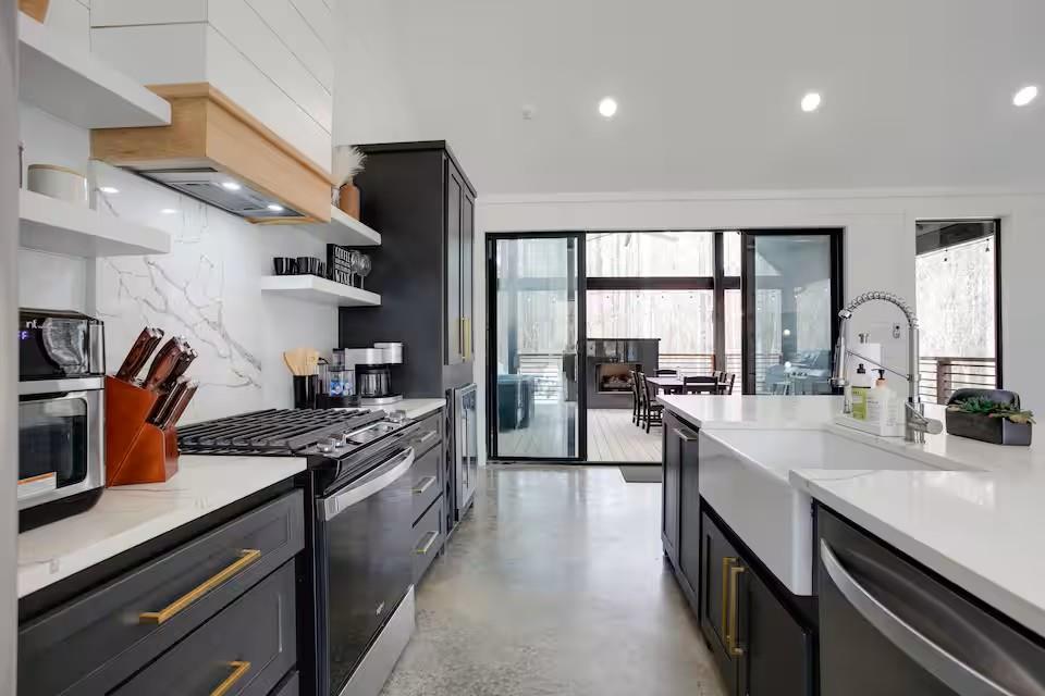 1115 Sugarberry Trail