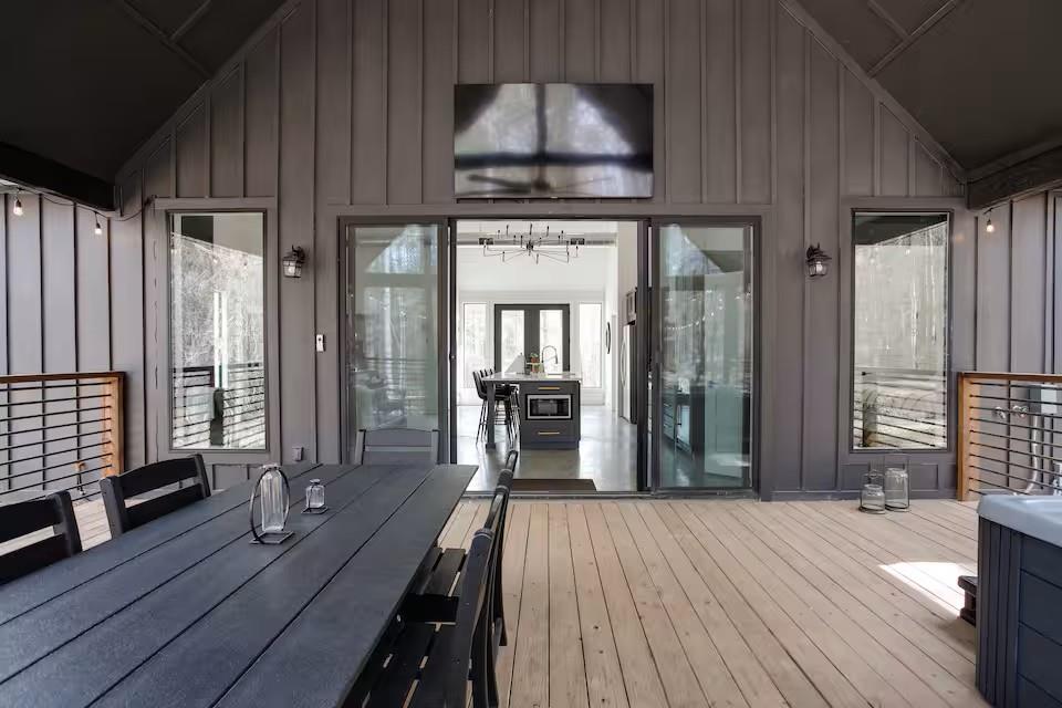 1115 Sugarberry Trail