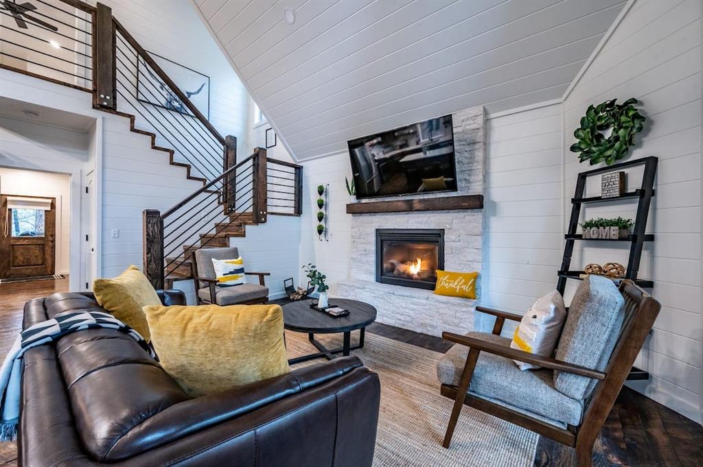 269 Scrub Oak Trail