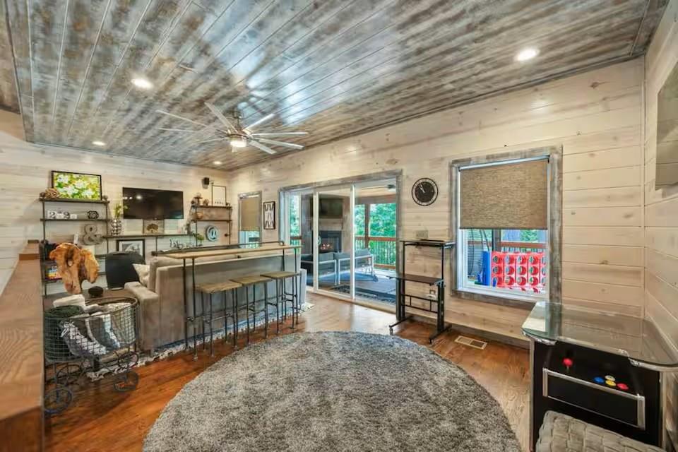 28 Mossy Oak Trail