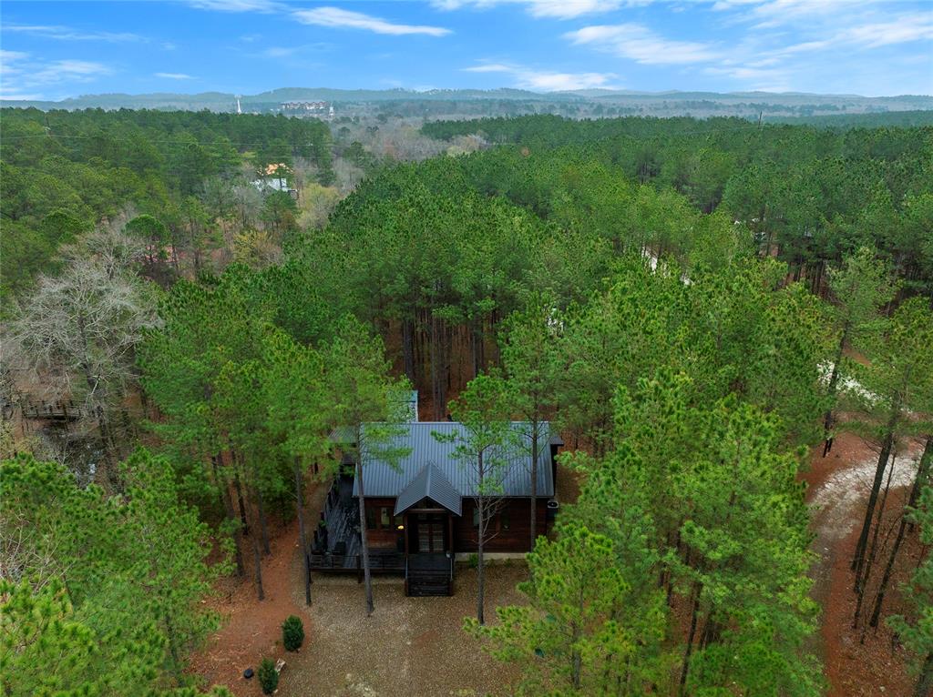 417 Lost Creek Trail