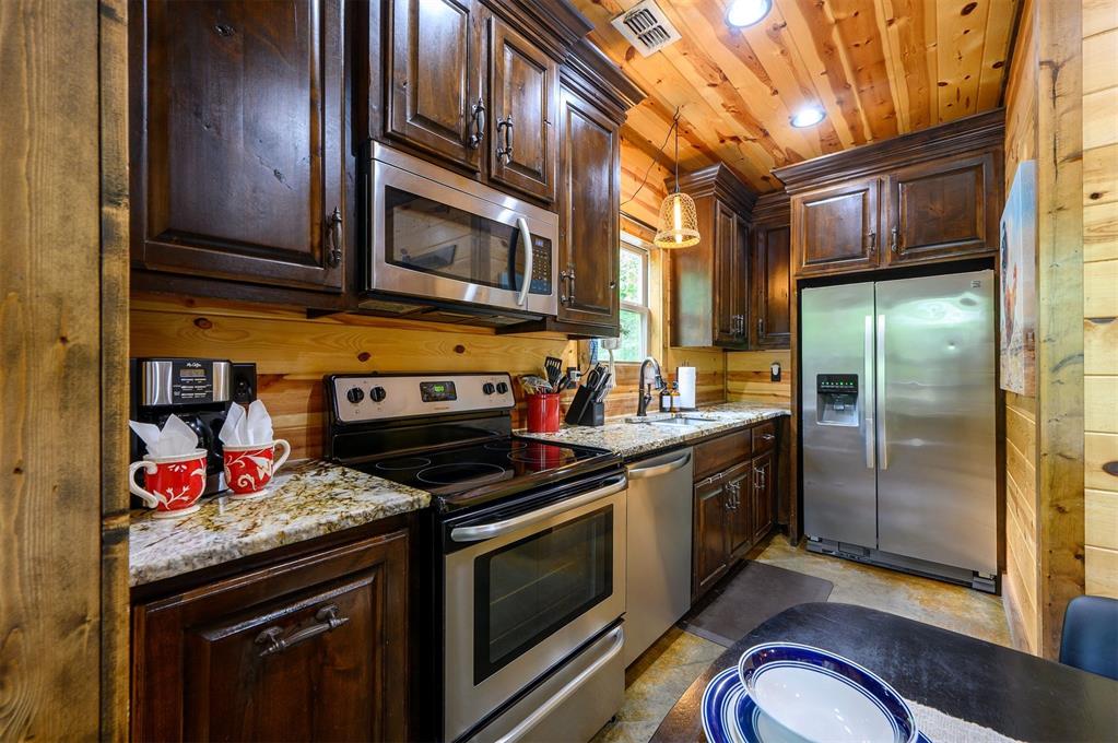 678 N State Highway 259a