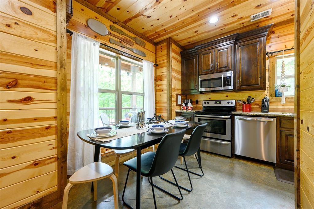 678 N State Highway 259a