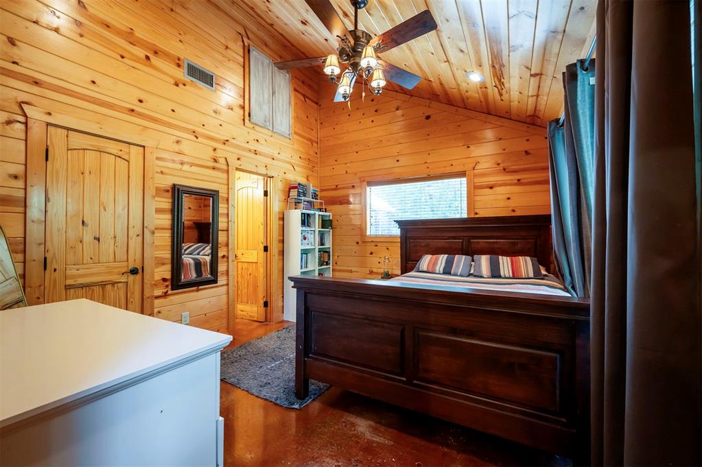 315 Banjo Lane