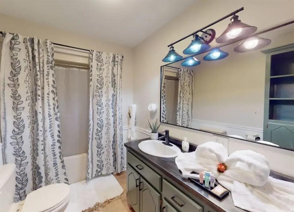 2475 Belpine Loop