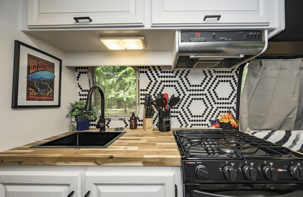 2475 Belpine Loop
