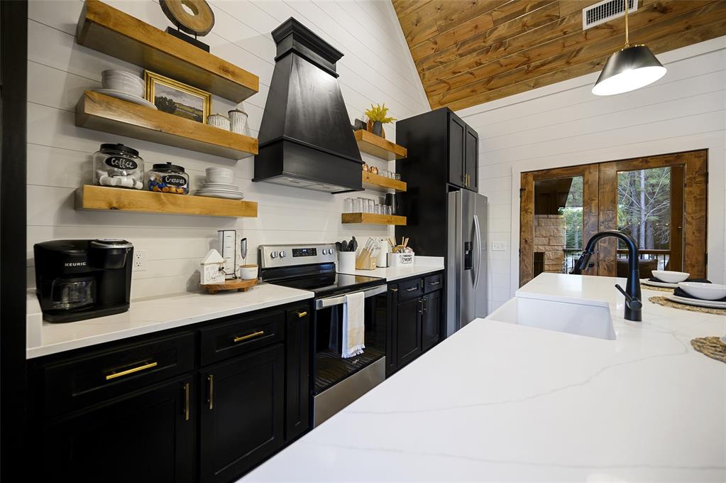 80 Cypress Trail