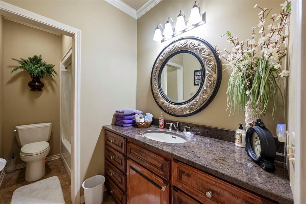 803 Oak Brook Drive