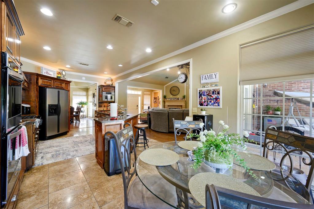 803 Oak Brook Drive