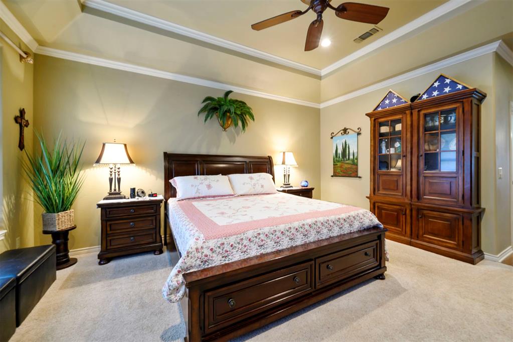 803 Oak Brook Drive