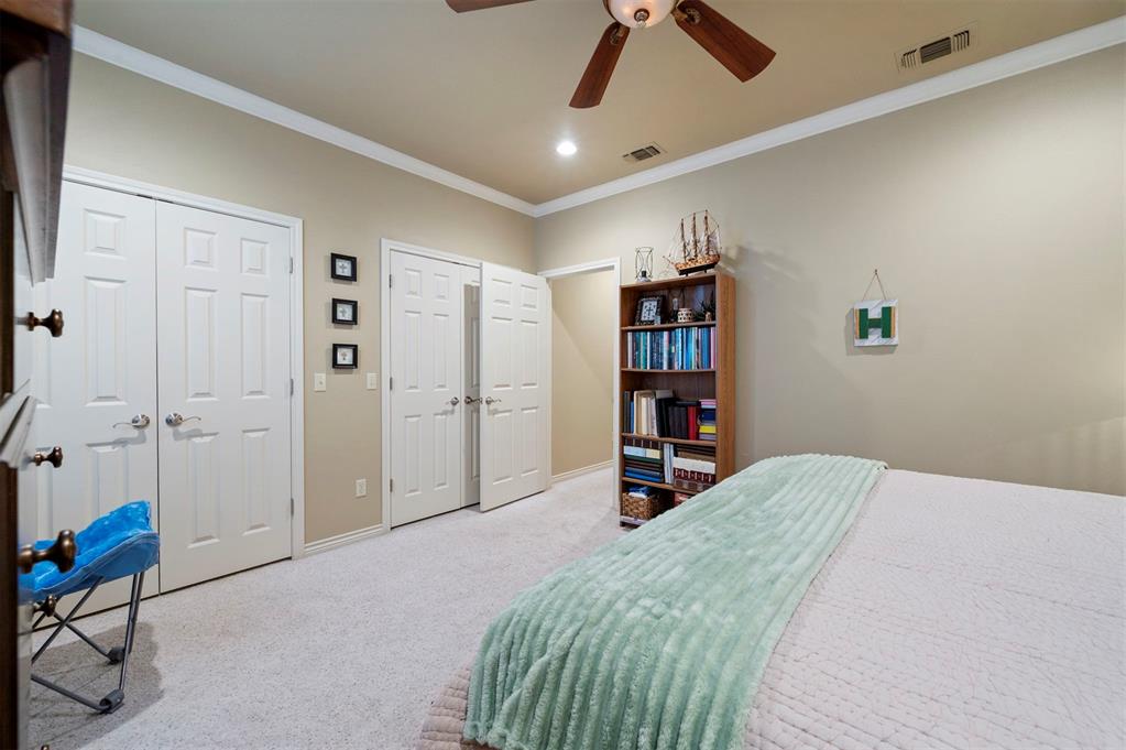 803 Oak Brook Drive