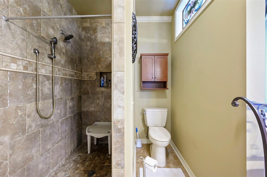 803 Oak Brook Drive