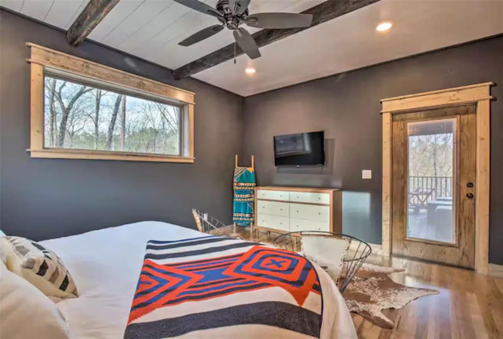 356 Little Creek Lane