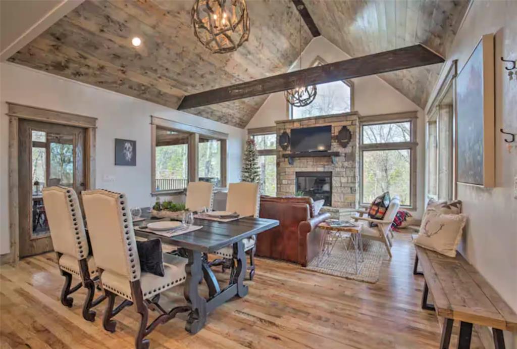 356 Little Creek Lane