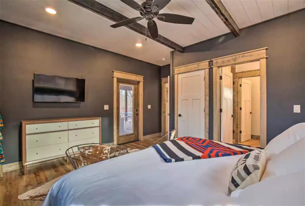 356 Little Creek Lane