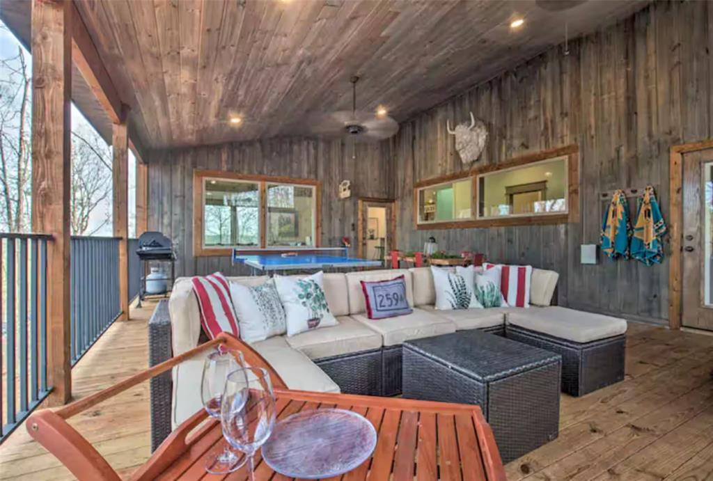 356 Little Creek Lane