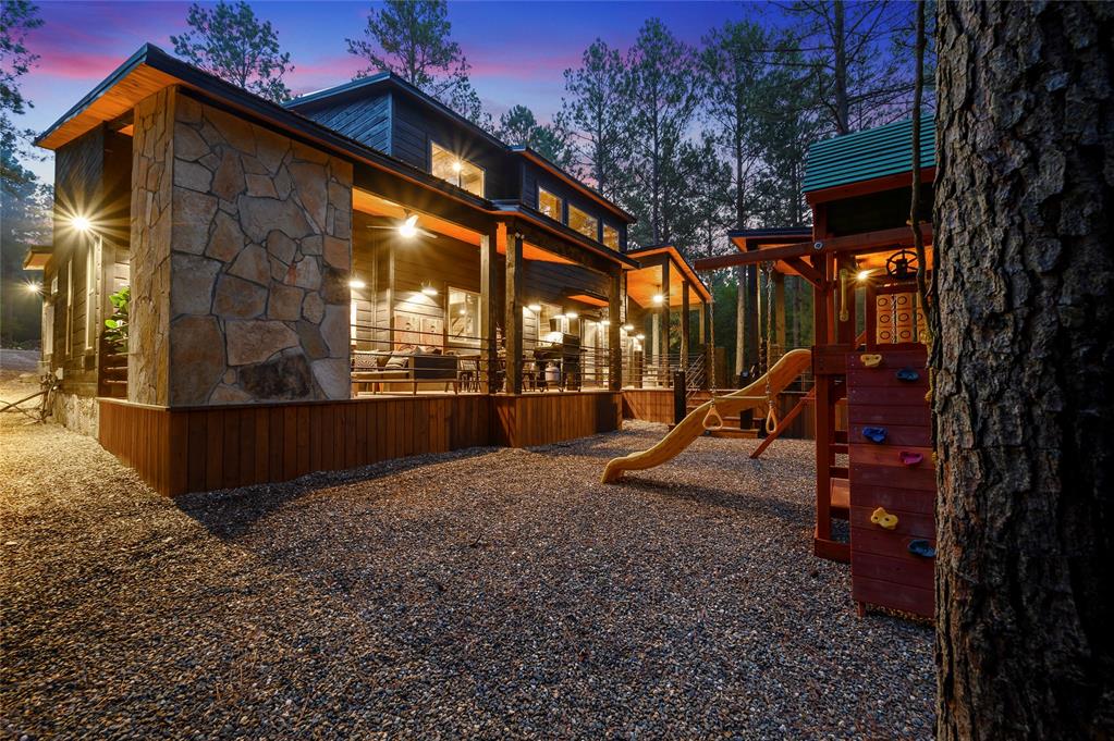 62 Smoke Tree Lane