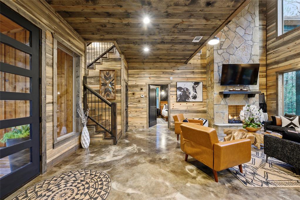 62 Smoke Tree Lane