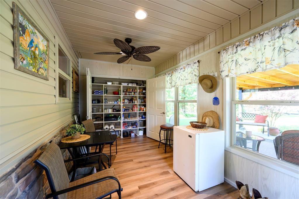 579 Stuffy Road
