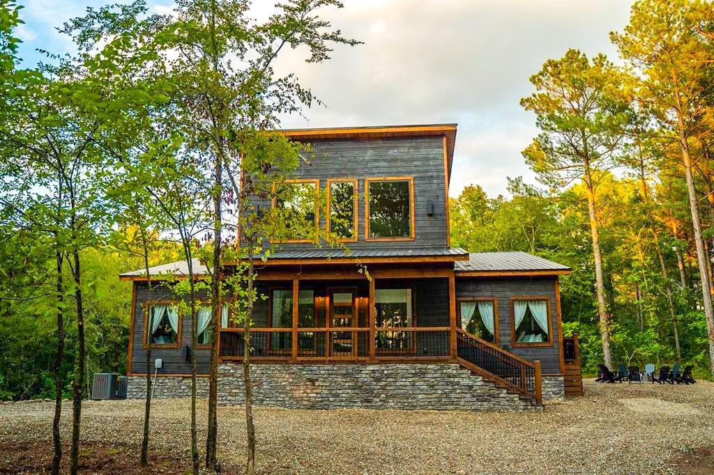130 Sweetwater Lane