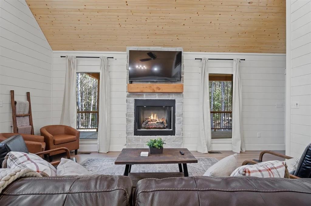 124 N Bear Elm Trail