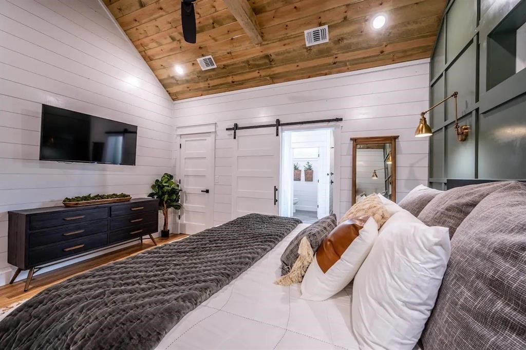 46 Canoe Birch Trail