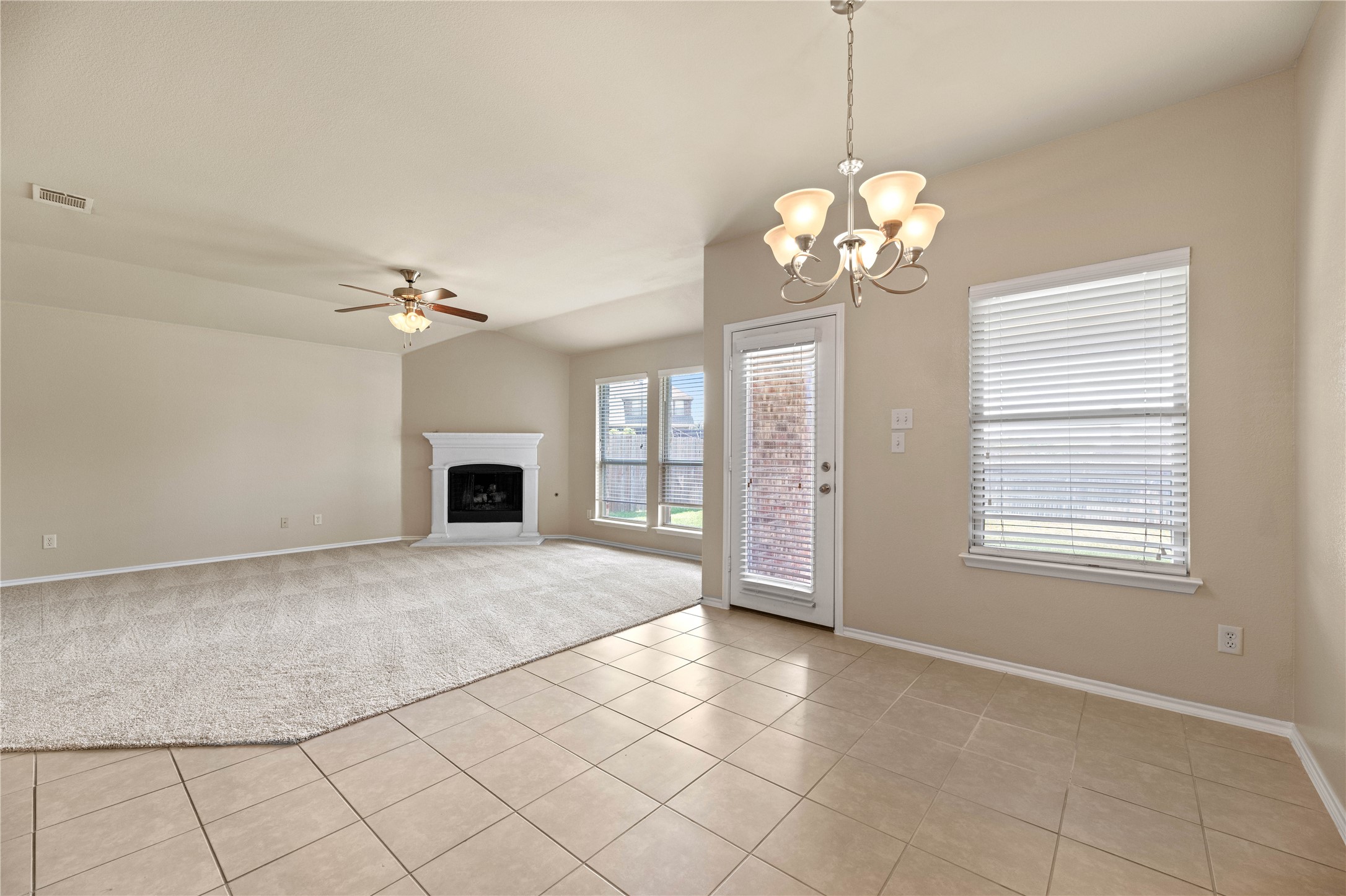 1404 Willoughby Way