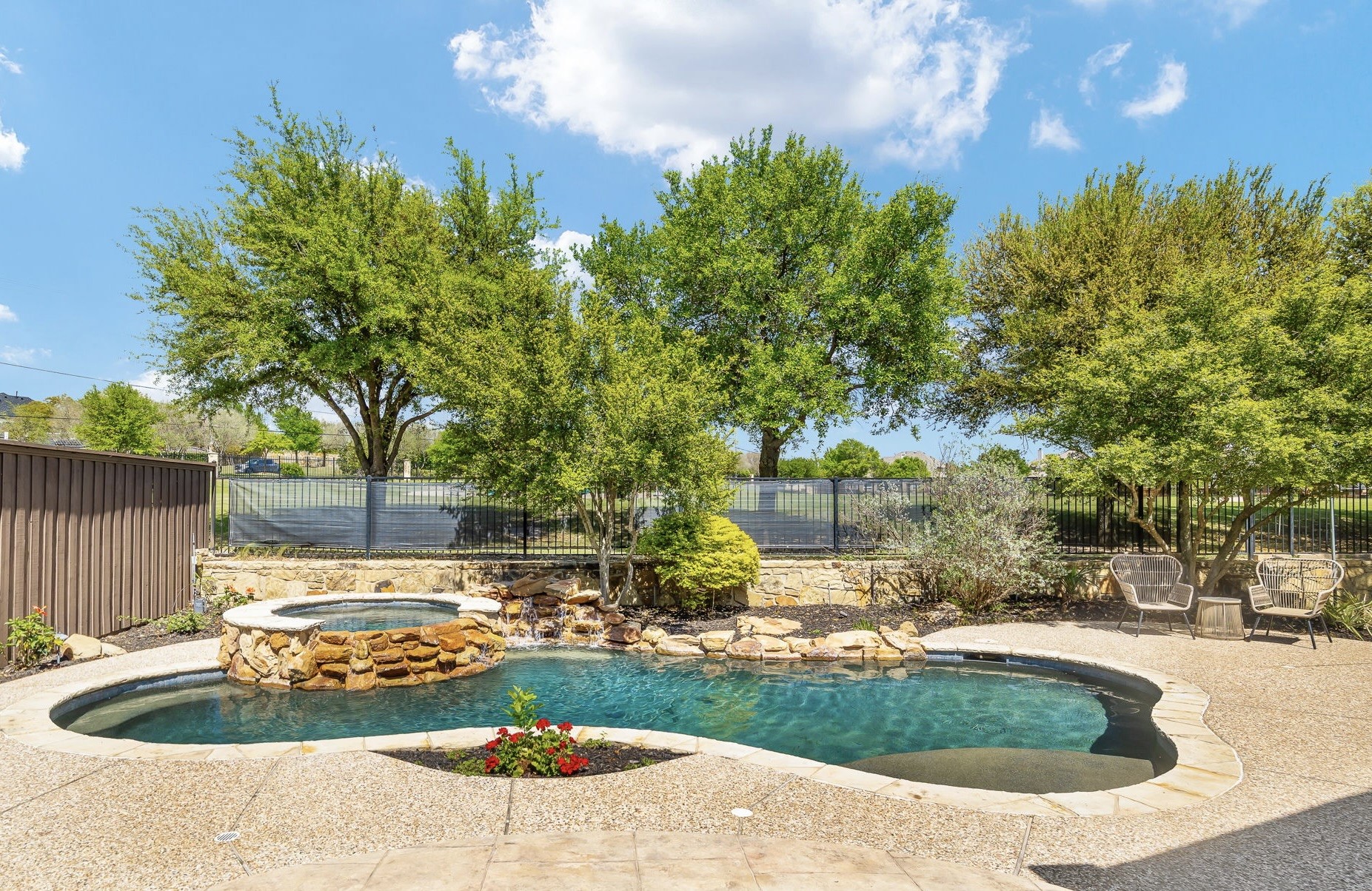 721 Table Rock Drive