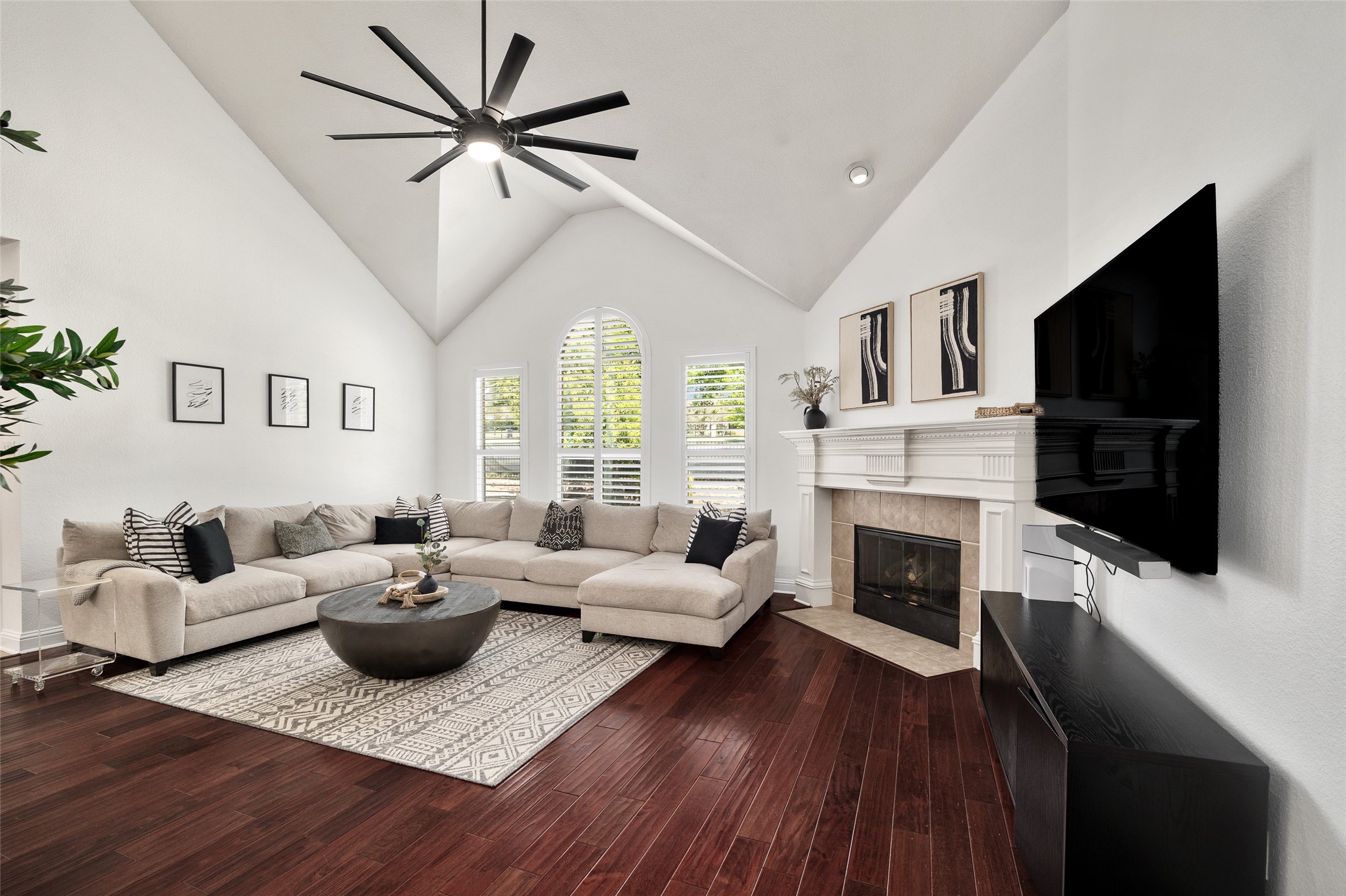 721 Table Rock Drive