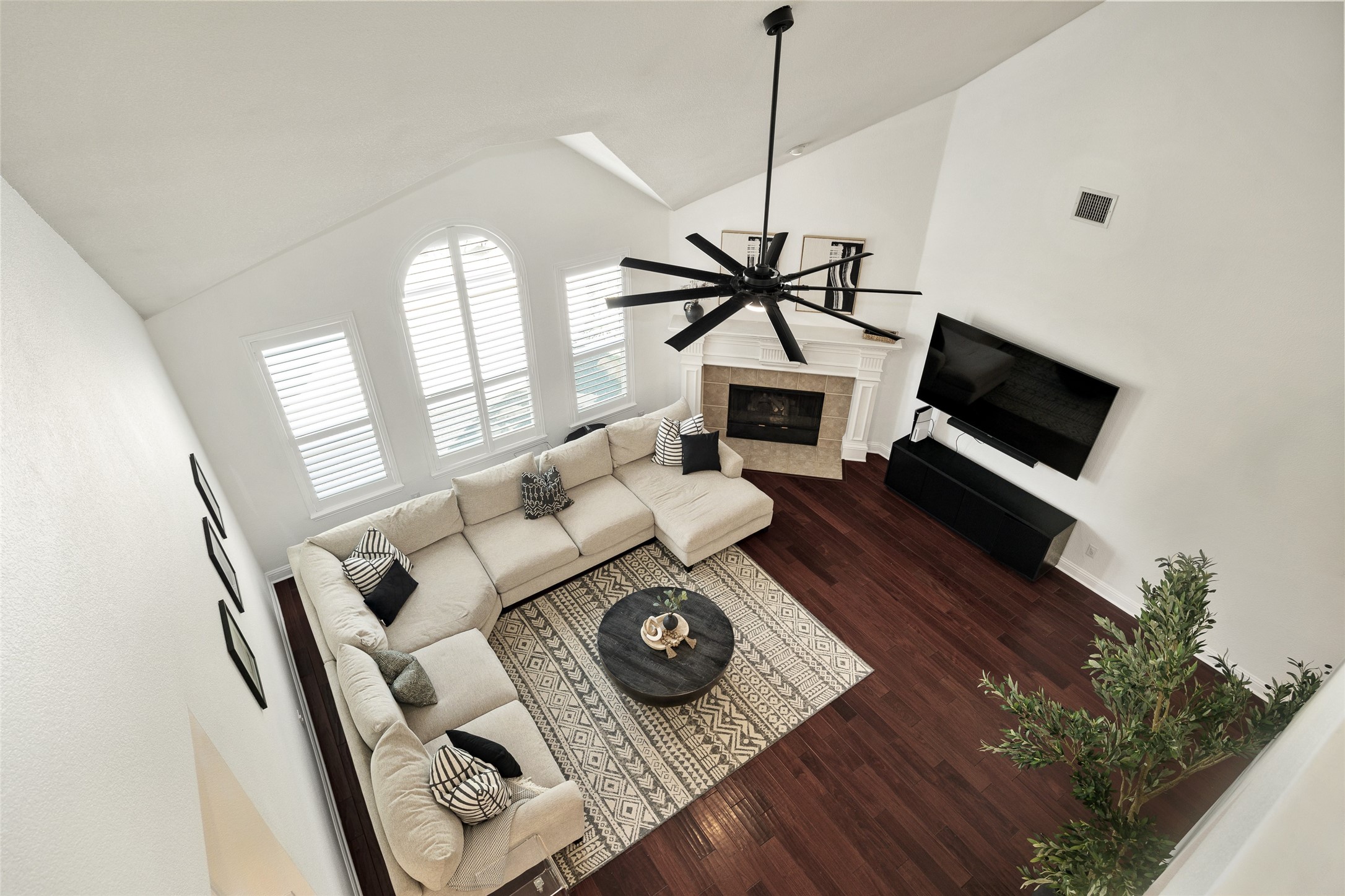 721 Table Rock Drive