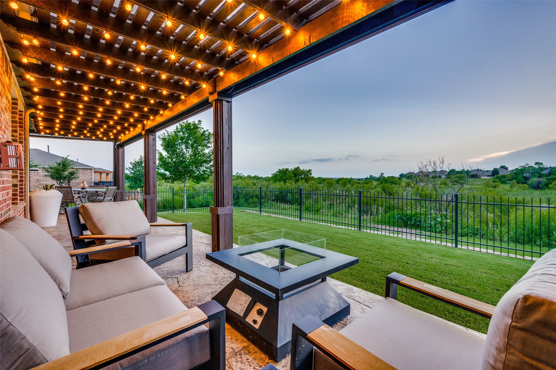 6711 Prospero Lane