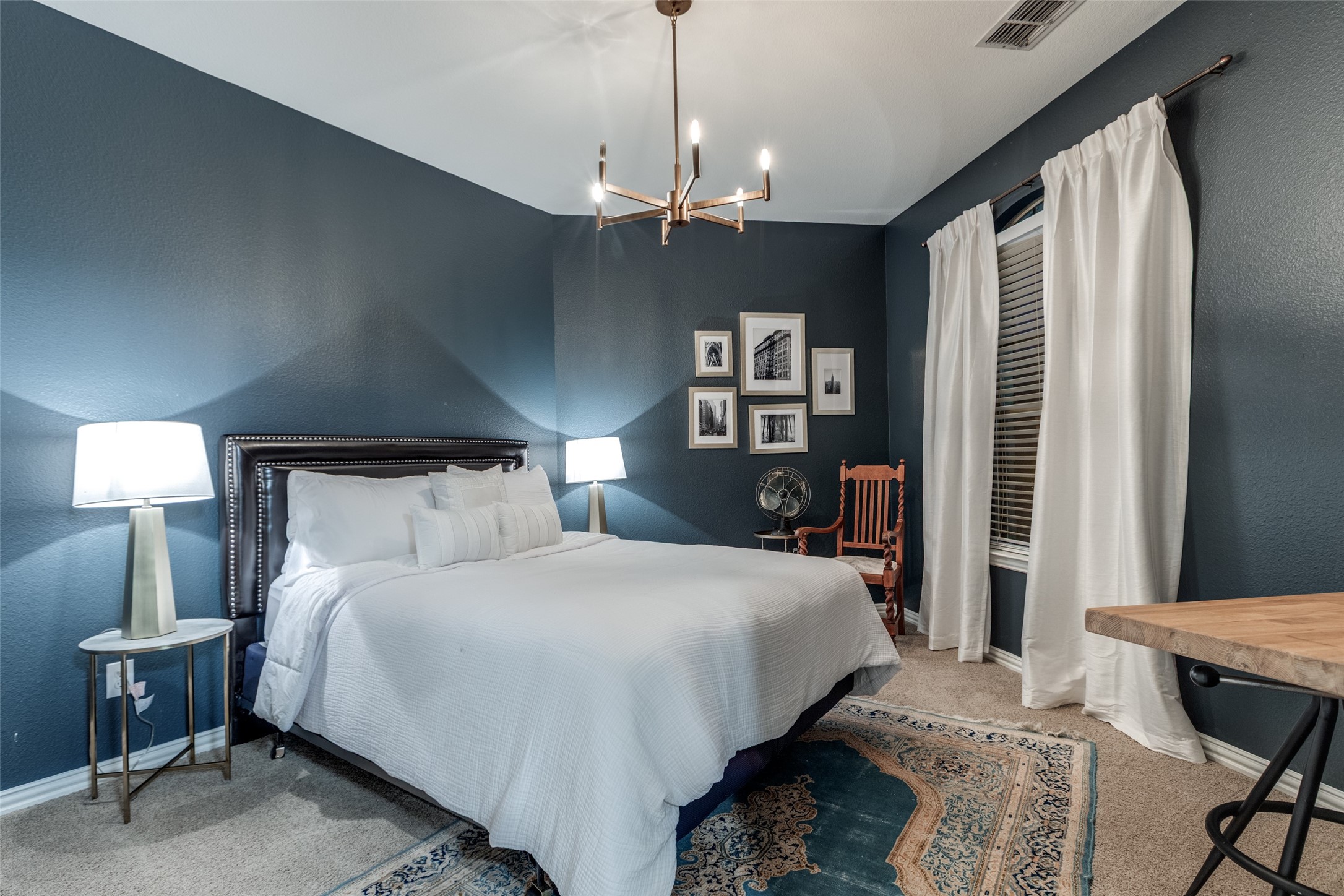 2205 Sleepy Hollow Trail