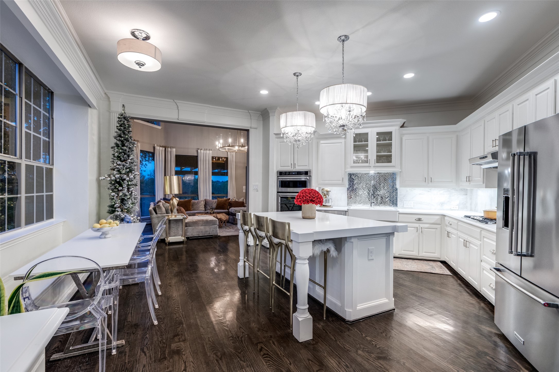 2205 Sleepy Hollow Trail